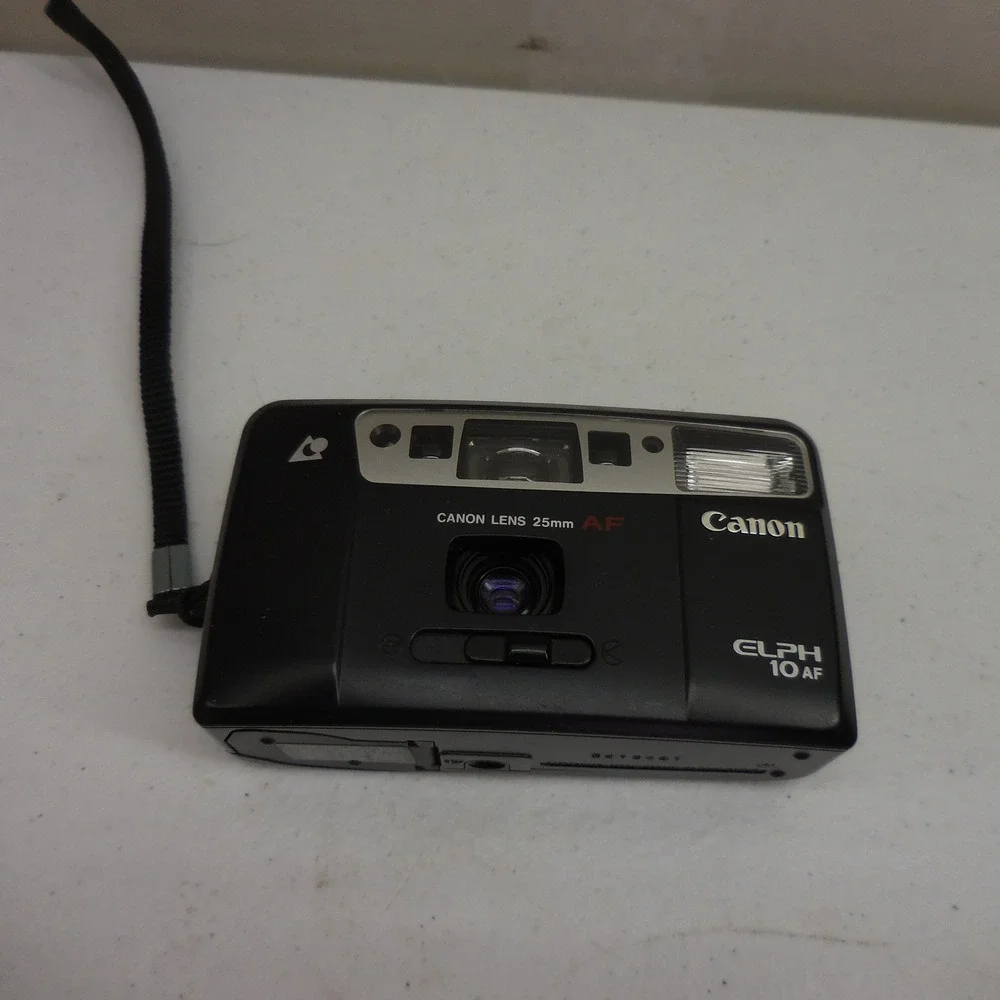 Canon ELPH 10 AF APS Film Camera 25mm Lens Black Compact Point and Shoot
